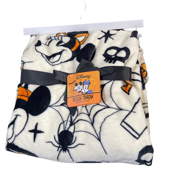 DISNEY MICKEY & MINNIE MOUSE HALLOWEEN PLUSH THROW BLANKET 50 x 70" - Picture 1 of 6